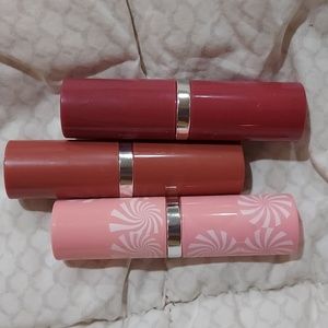 Clinique lipsticks 3 Plum Pop, Nude Pop, 50A Different Grape